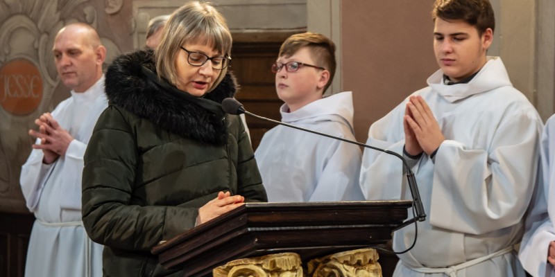Wprowadzenie relikwi bl Jolenty Franciszkanie Torun 2019 29